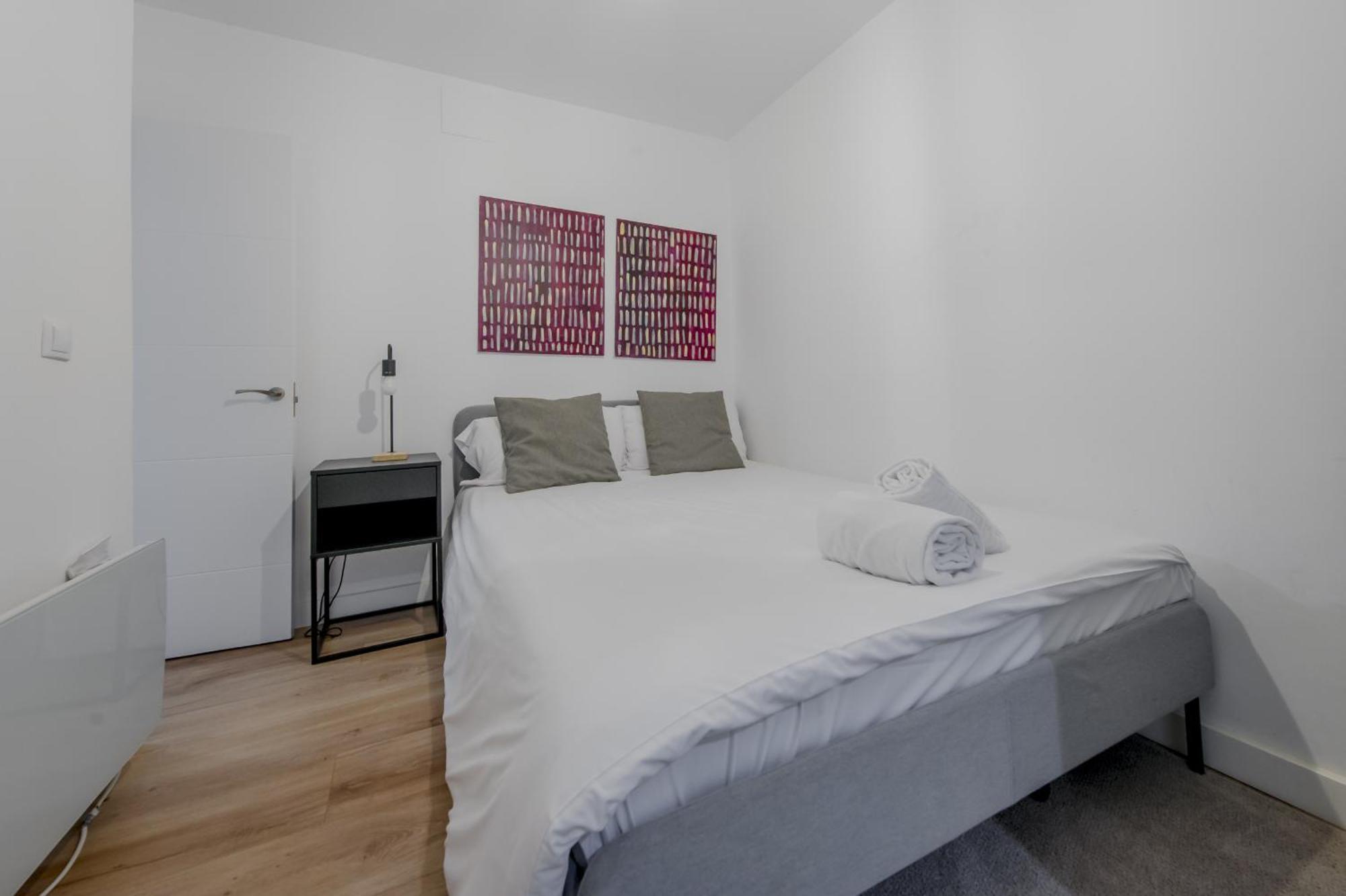 C-Cabeza Cool Apt Para 7 Al Lado De Tirso De Molina E1 Madryt Zewnętrze zdjęcie