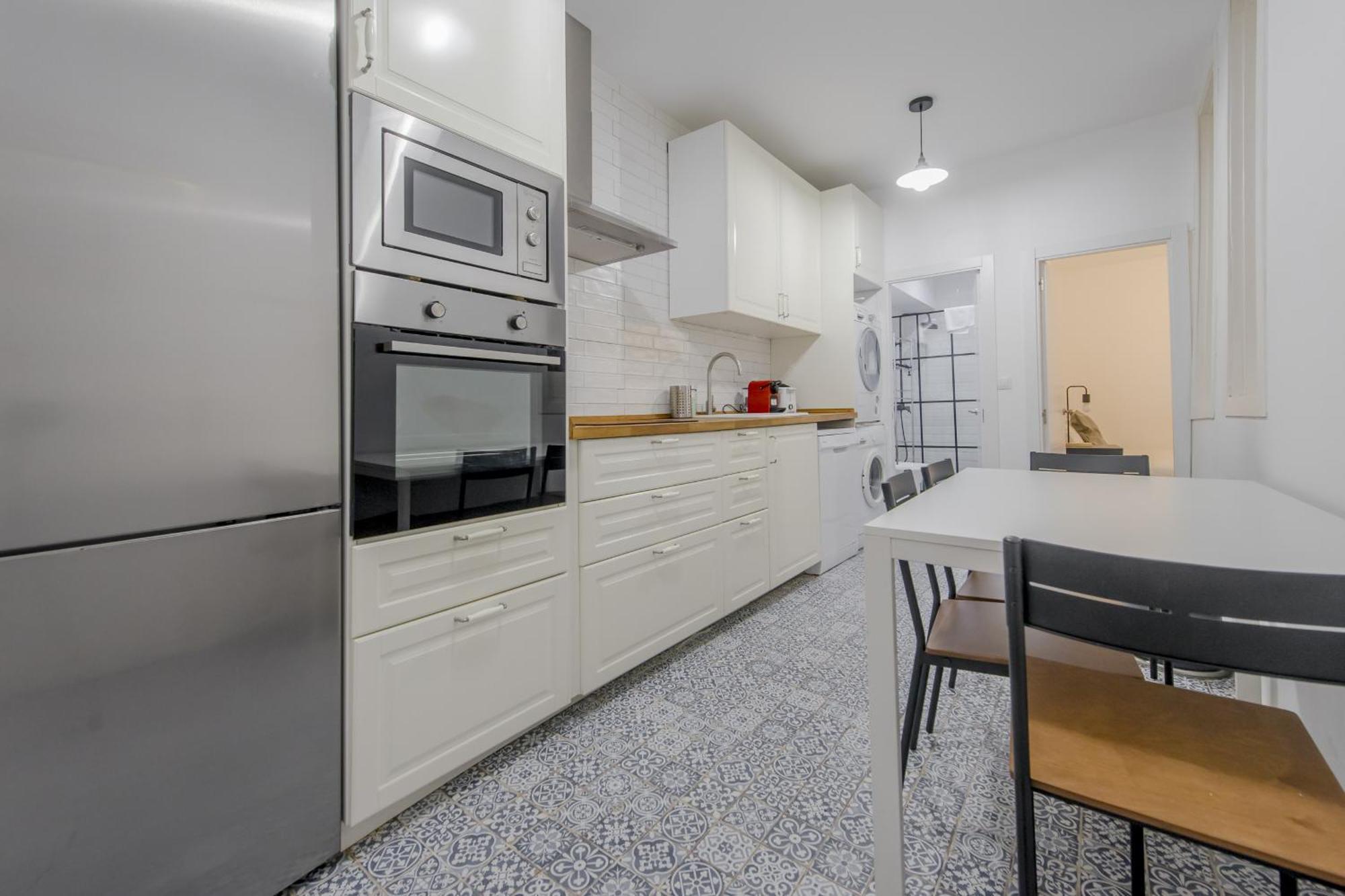 C-Cabeza Cool Apt Para 7 Al Lado De Tirso De Molina E1 Madryt Zewnętrze zdjęcie